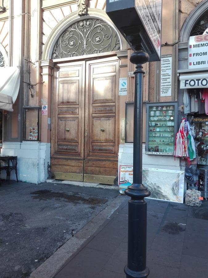 Un Caffe Sul Balcone 1 Leilighet Roma Eksteriør bilde